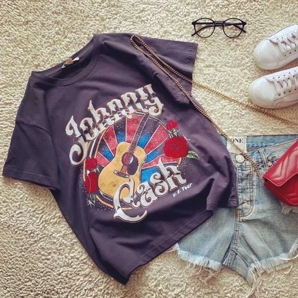 Graphic tee listing for posh live show - Picture 1 of 9